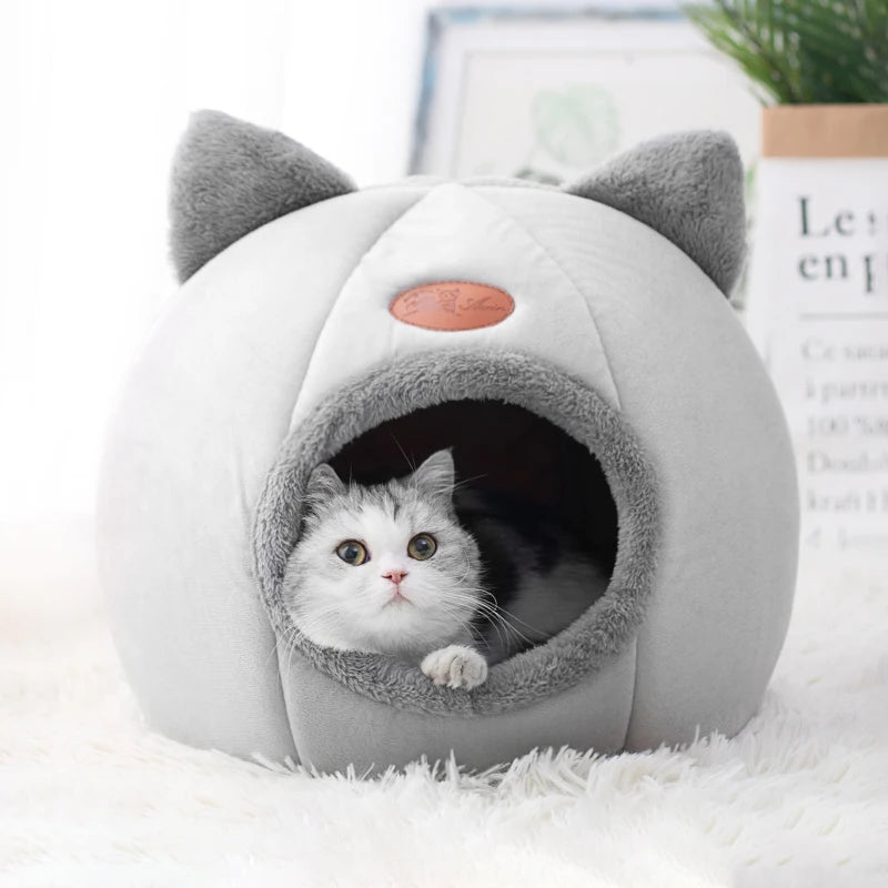 Winter Basket Small House