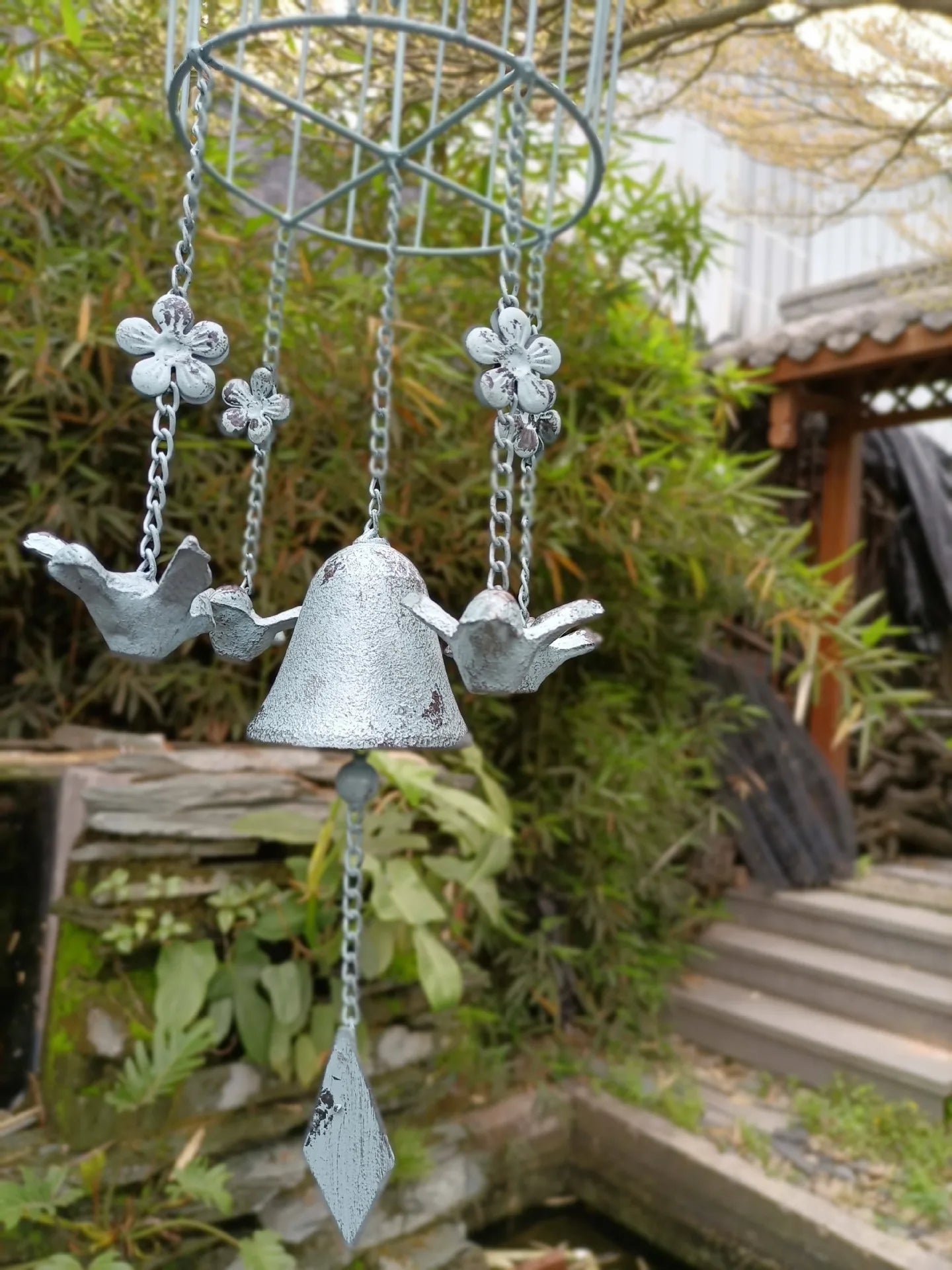 Bird Cage Style Outdoor Wind Chime Cast Iron Birdhouse Garden Bell Décoration De Jardin Carillon à Vent Japonais 윈드벨
