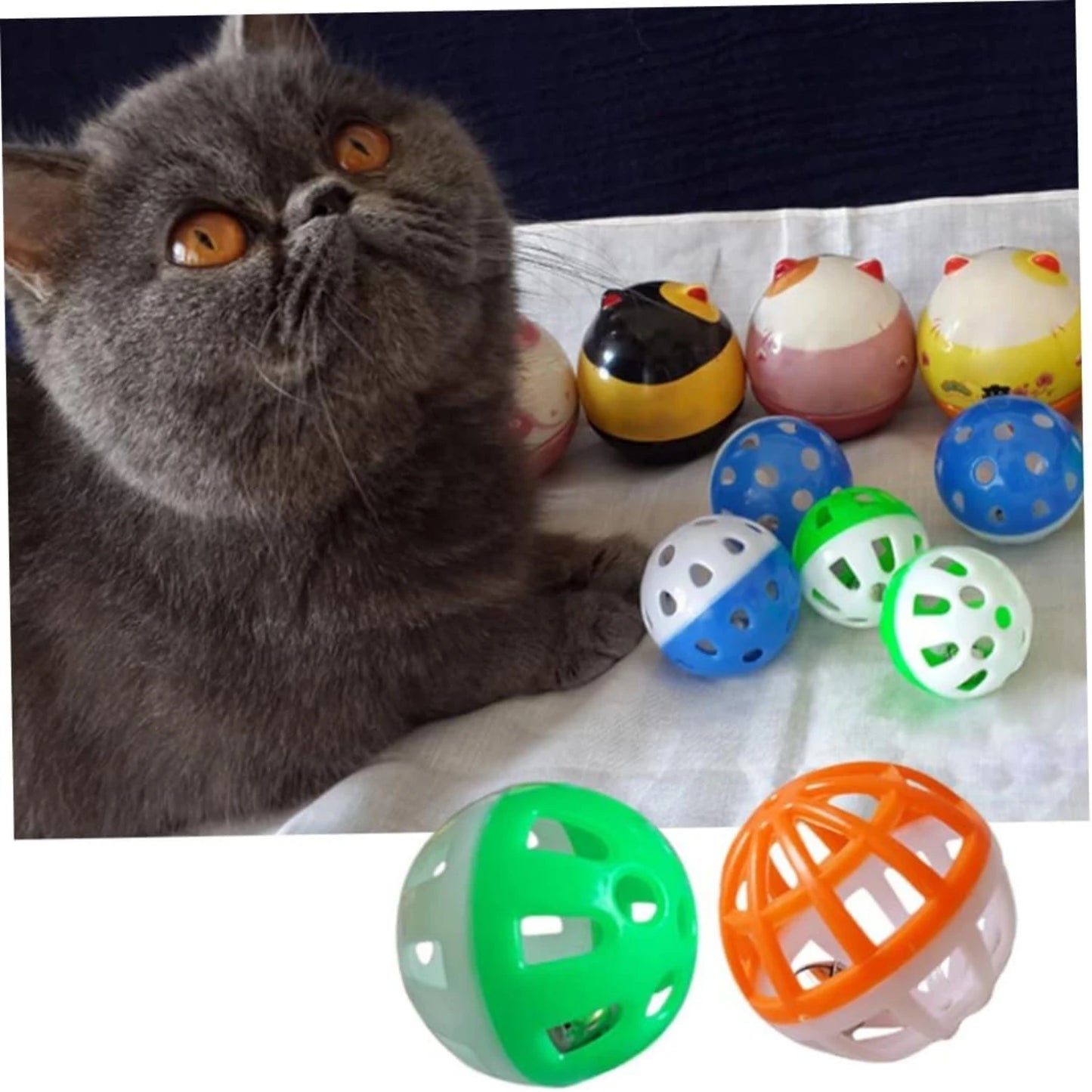 Stimulating and Engaging Interactive Jingle Play Balls for Pet Cats - 18-Piece Set in Random Colors. Fun Toy to Keep Your Furry