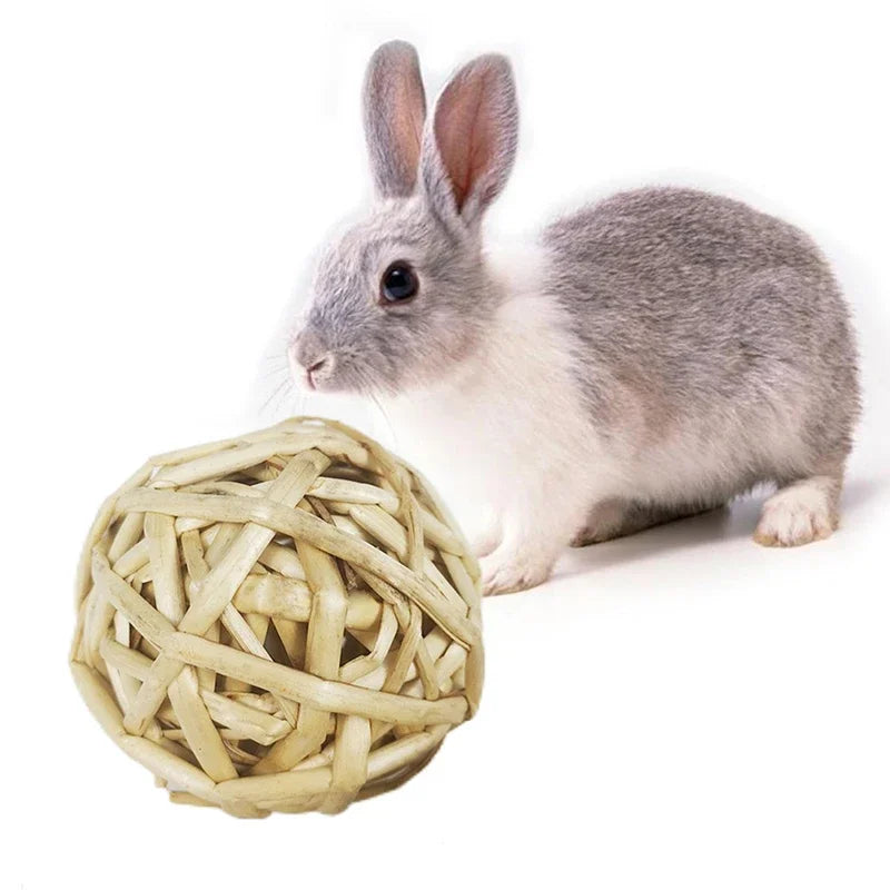 7CM Rabbit Ball Toys Bunny Treats Toys For Teething Small Animal Chew Toys Grass Ball For Dwarf Hamster Rabbits Guinea Pigs Ger