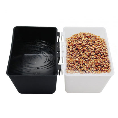 Hanging Fence Feeder Goat Feeder Multipurpose Poultry feed Trough feed Trough Water Bucket for Duck Chicken Piglets Sheep Horse