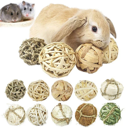 7CM Rabbit Ball Toys Bunny Treats Toys For Teething Small Animal Chew Toys Grass Ball For Dwarf Hamster Rabbits Guinea Pigs Ger