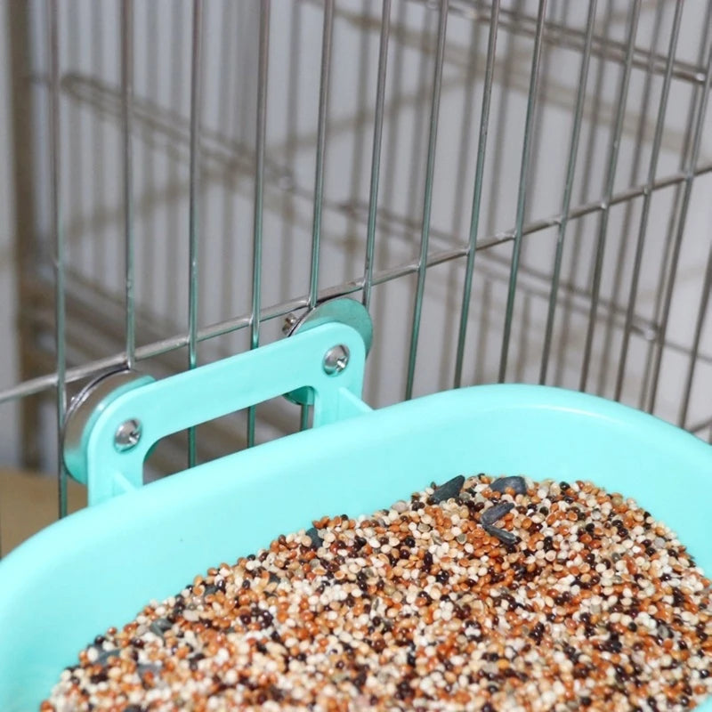 Screw Bird Bathtub for Parrots Birdcage Hanging Shower Basin Parrot Bathing Tray Cage Bathing Tub for Various Size Bird