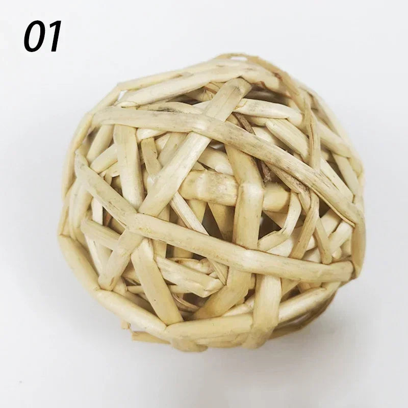 7CM Rabbit Ball Toys Bunny Treats Toys For Teething Small Animal Chew Toys Grass Ball For Dwarf Hamster Rabbits Guinea Pigs Ger